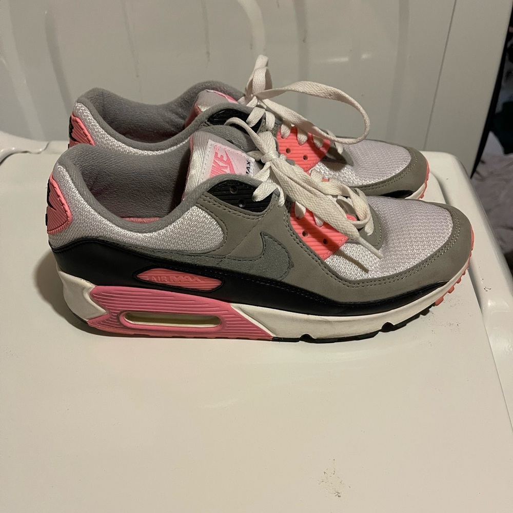 Nike Air Max Sneakers in White, Pink, and Gray